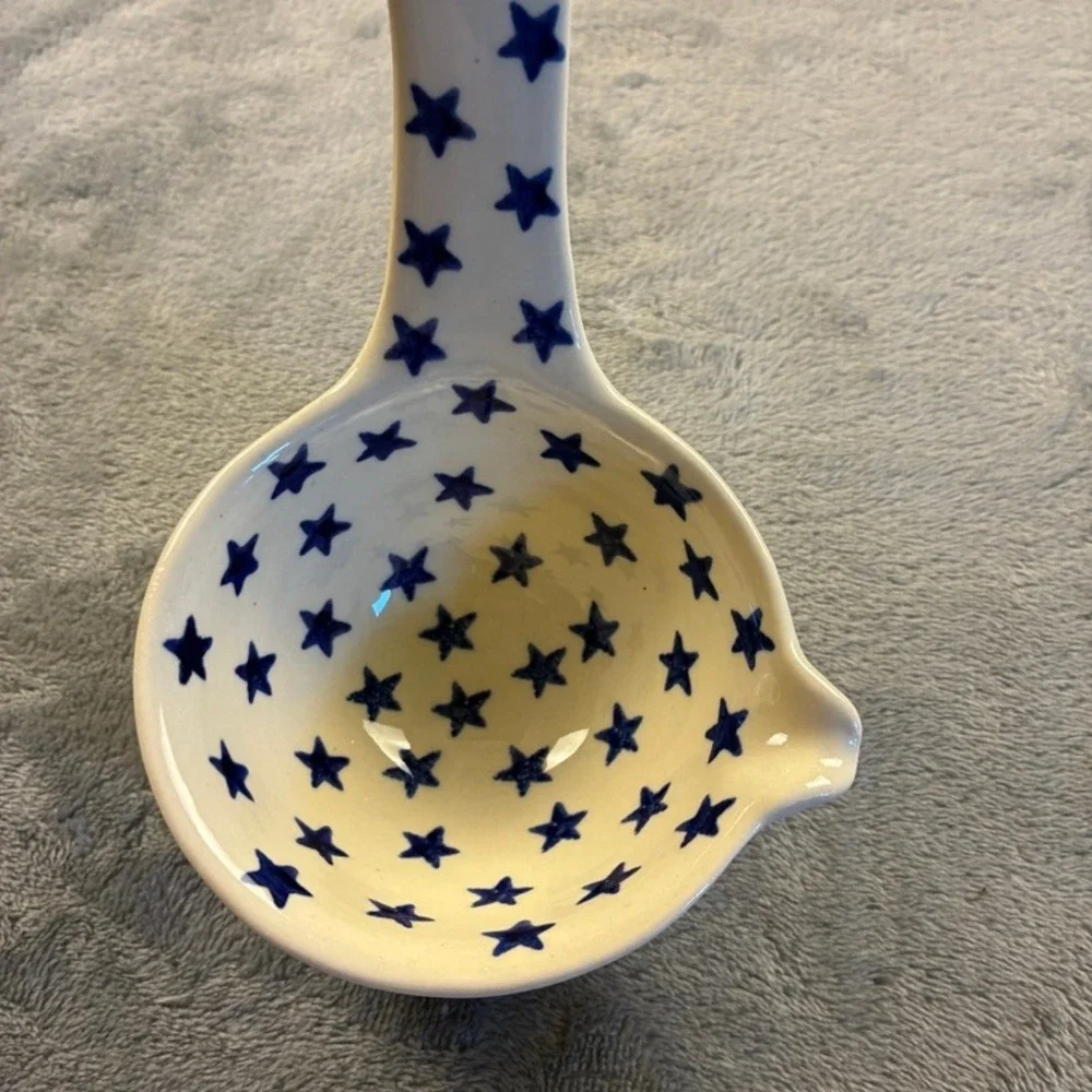 Poland Hand Made Polish Pottery Ladle Blue Rose Pattern Pour Spout 9.5in